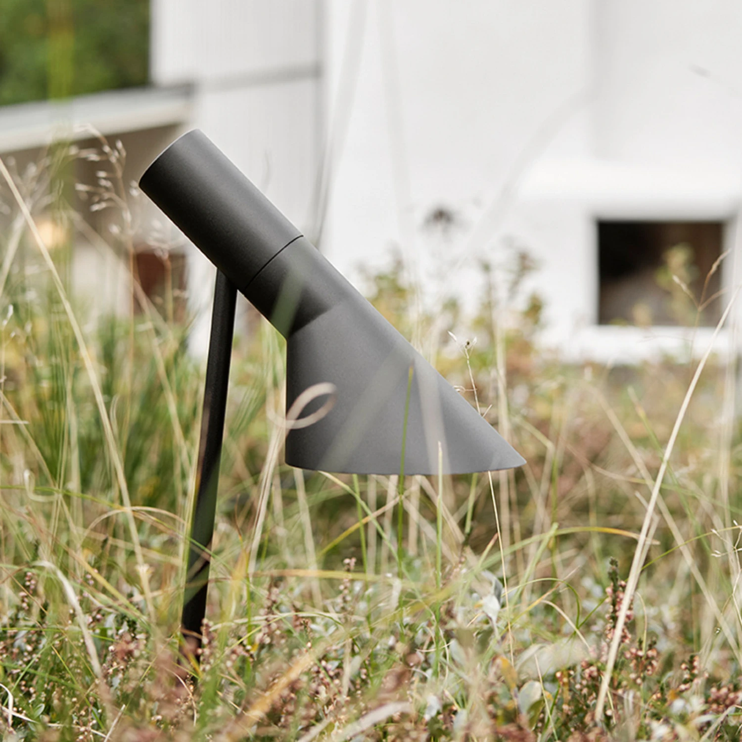 Louis Poulsen AJ Garden 50 Erdspieß/Adapter 830 6 Louis Poulsen AJ Garden 50 Erdspieß/Adapter 830 – Bild 4