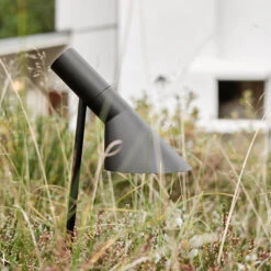 Louis Poulsen AJ Garden 50 Erdspieß/Adapter 827 -Laden Für Heimbeleuchtung 10014924 3