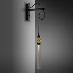 Buster + Punch Hooked Wall Nude Grafit/messing -Laden Für Heimbeleuchtung 1574092 6