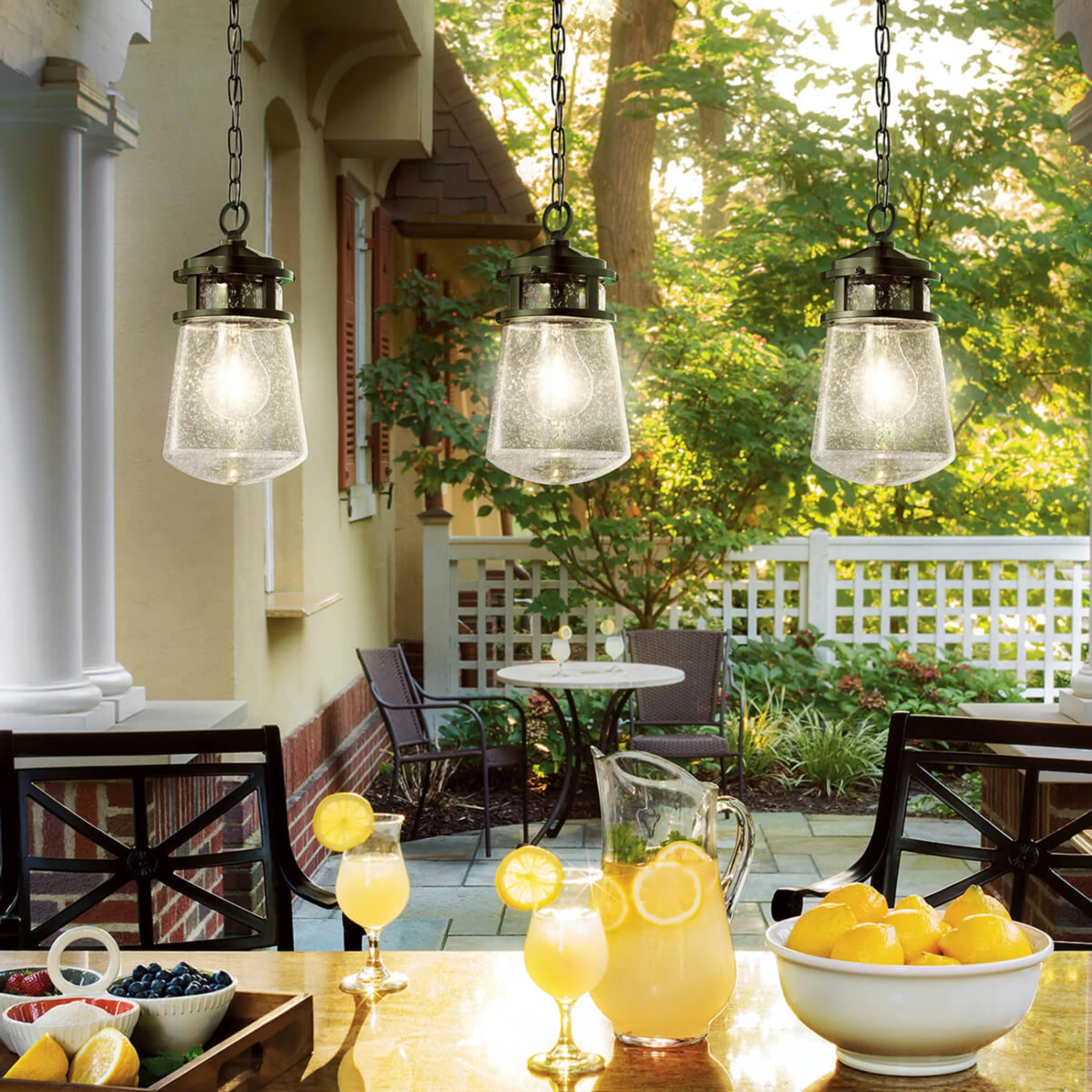 Außen-Pendelleuchte Lyndon Mit Glasschirm 4 Außen-Pendelleuchte Lyndon Mit Glasschirm – Bild 2