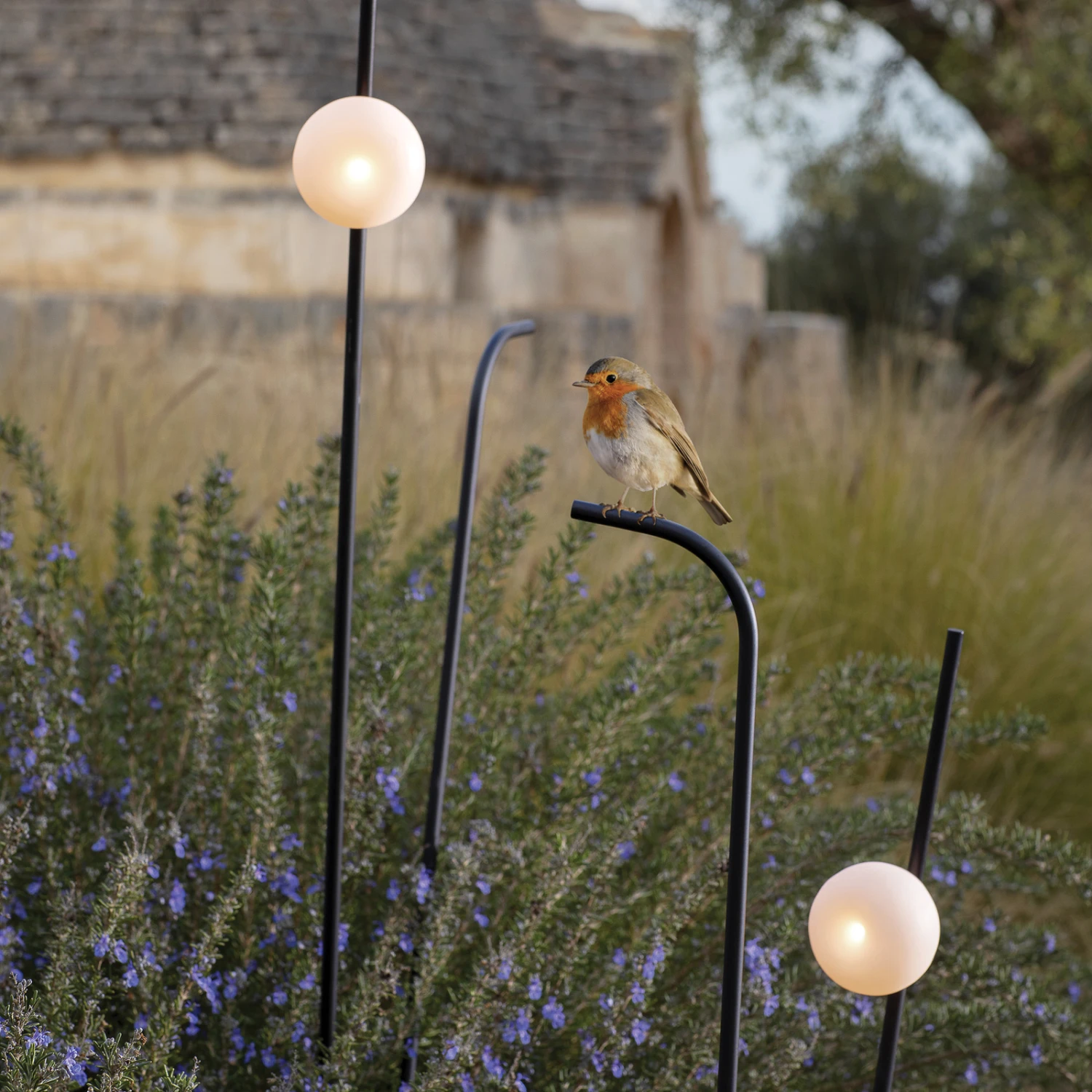 Karman Pois Spieß-Stehleuchte IP65, 3.000K, 158 Cm 6 Karman Pois Spieß-Stehleuchte IP65, 3.000K, 158 Cm – Bild 4