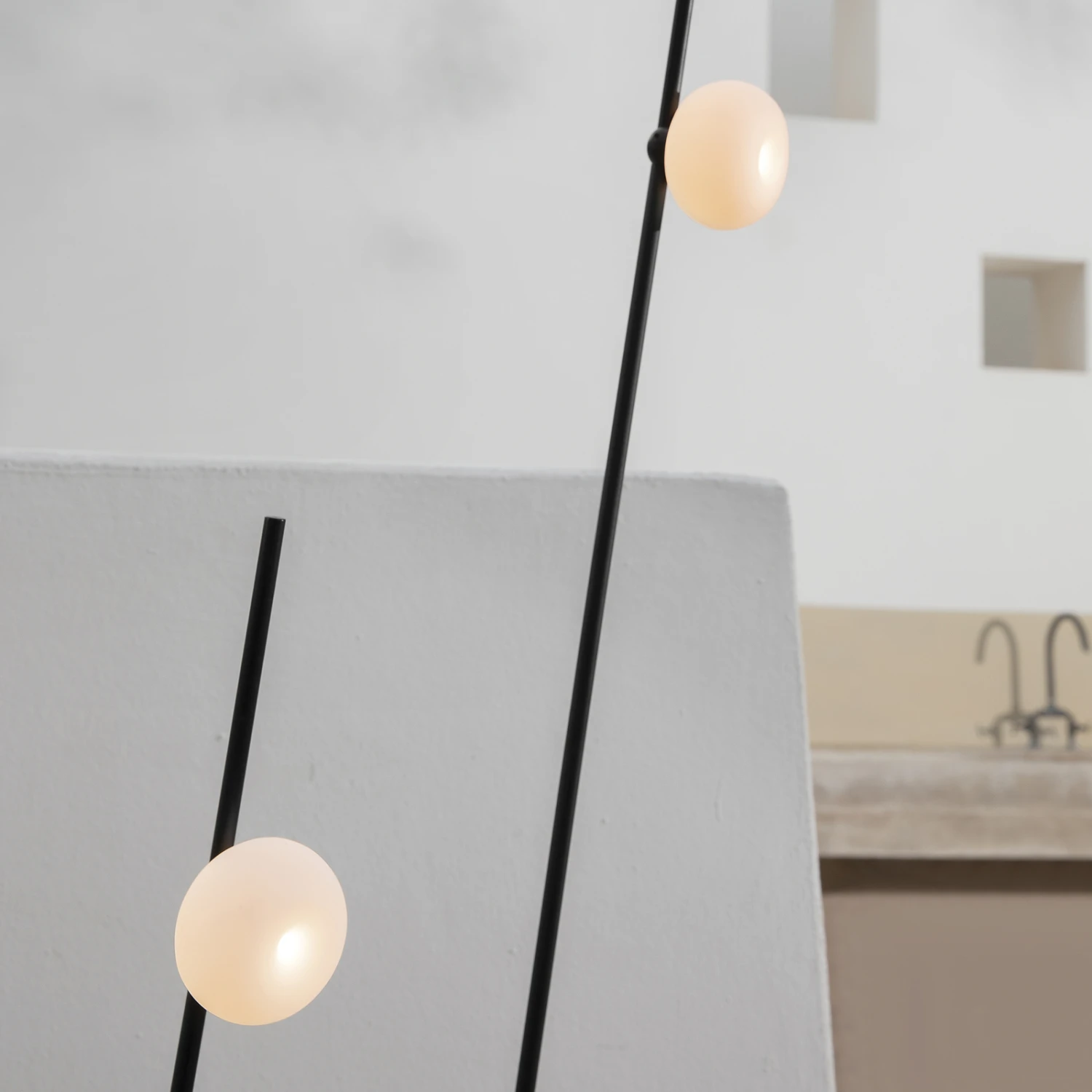 Karman Pois Spieß-Stehleuchte IP65, 3.000K, 158 Cm 7 Karman Pois Spieß-Stehleuchte IP65, 3.000K, 158 Cm – Bild 5