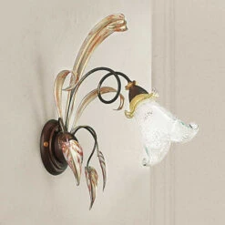 Blumige Wandleuchte Giuseppe