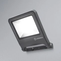 LEDVANCE Endura Floodlight LED-Außenstrahler 50W