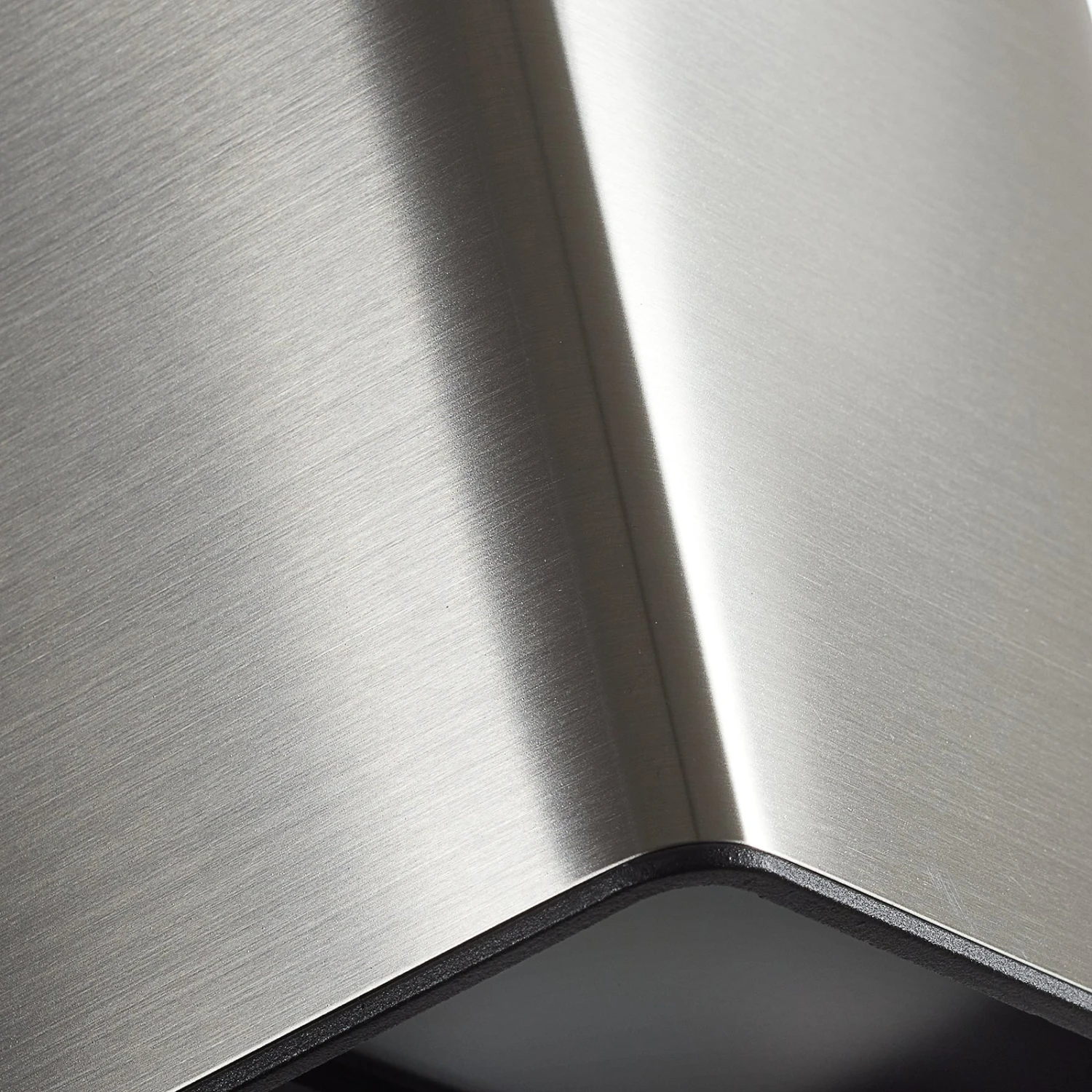 Philips Hue Resonate WACA Up-& Downlight Edelstahl 8 Philips Hue Resonate WACA Up-& Downlight Edelstahl – Bild 6