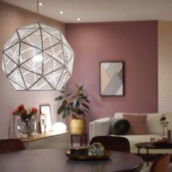 Philips Hue White 9W E27 LED-Lampe, 4er-Packung -Laden Für Heimbeleuchtung 7534317 2