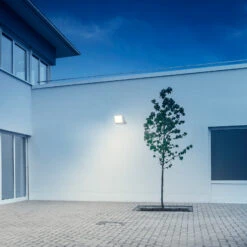 STEINEL XLED Pro One Plus LED-Strahler Ohne Sensor -Laden Für Heimbeleuchtung 8506129 3