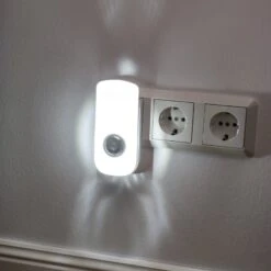 LED-Nachtlicht Nox Mit Sensor -Laden Für Heimbeleuchtung 8559195 6