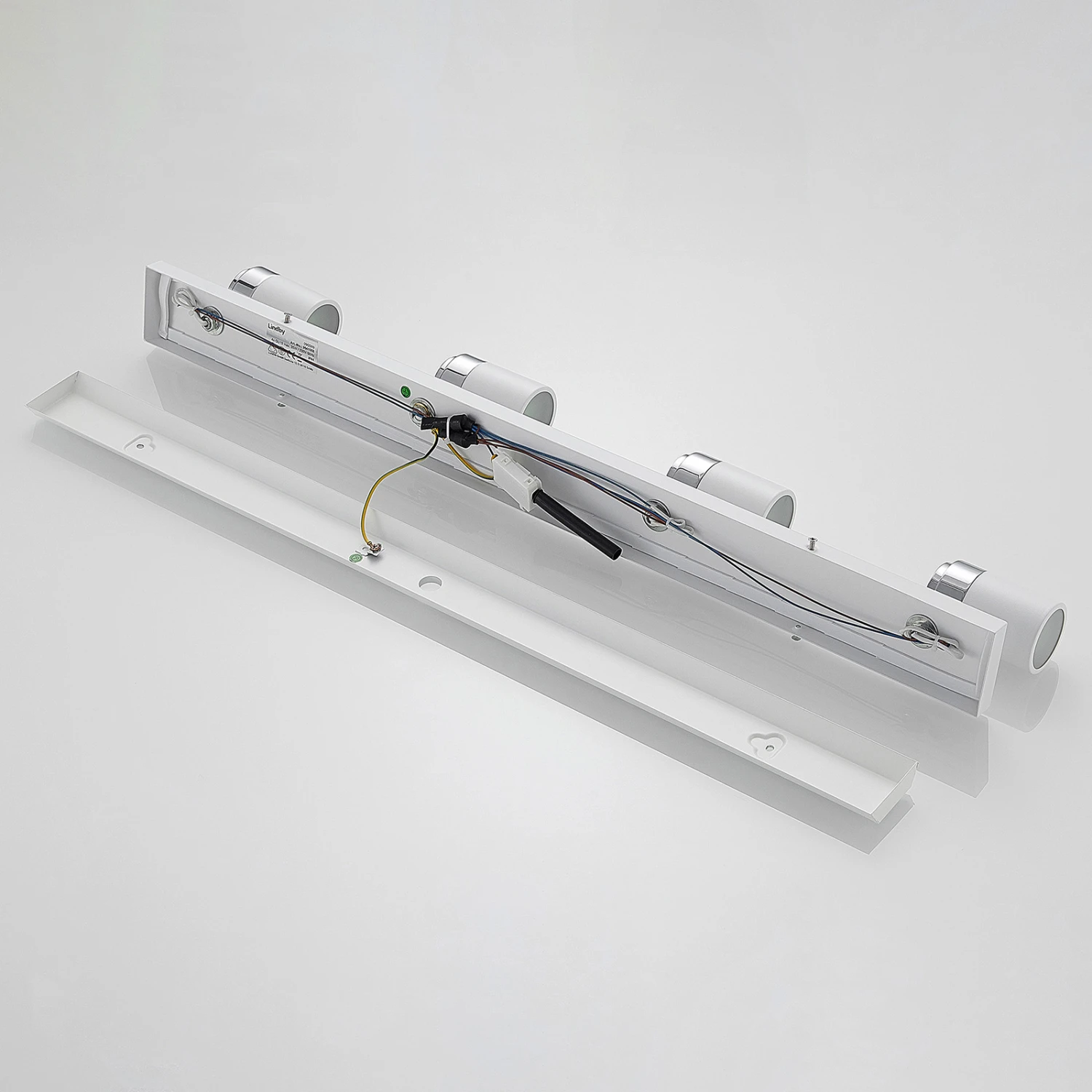 4-flammiger Deckenstrahler Kardo, IP44 11 4-flammiger Deckenstrahler Kardo, IP44 – Bild 9